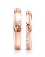 18K rose gold couple wedding rings featuring smooth bands and refined romantic craftsmanship | SARATTI