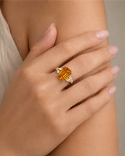 18K yellow gold Imperial Topaz setting with marquise and round diamonds | SARATTI