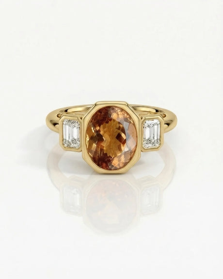 18K yellow gold Imperial Topaz setting with oval-cut diamond side stones | SARATTI