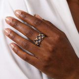 18K yellow gold blue sapphire and diamond ring close up | SARATTI