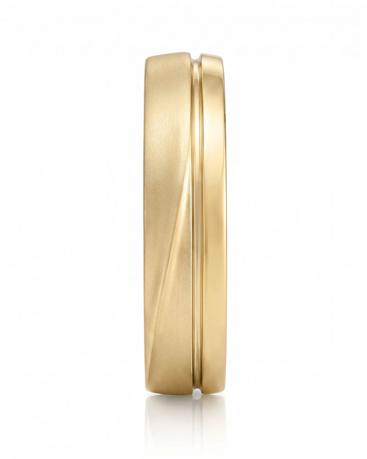 18K yellow gold his and hers wedding rings for weddings, anniversaries, engagements, and lasting memories | SARATTI