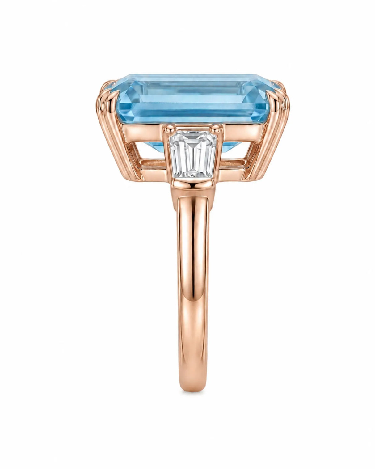 Équilibre emerald-cut Aquamarine baguette three-stone ring setting in rose gold, top view | SARATTI