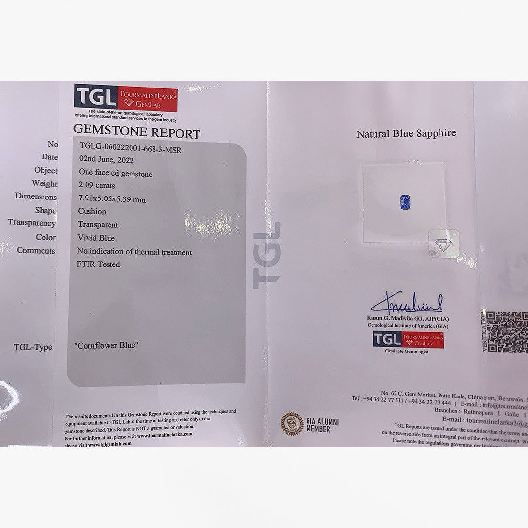  2.09 carat Natural sapphire cushion displaying Cornflower Blue color | SARATTI  