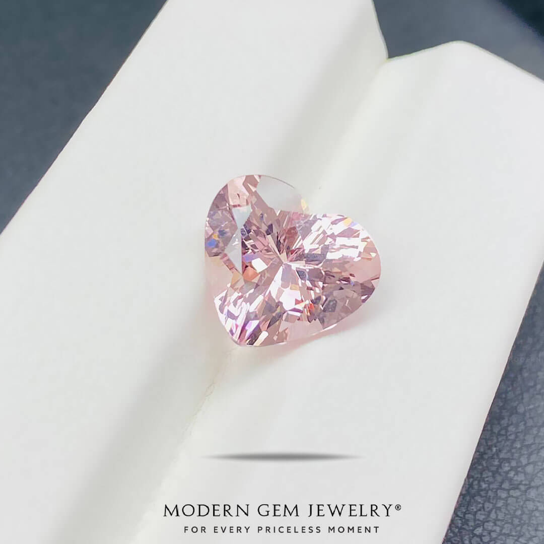Morganite Gemstone for Collection | Modern Gem Jewelry | Saratti