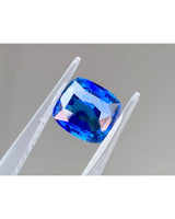 2.49ct Natural Vivid Blue Sapphire Cushion faceted close-up | SARATTI