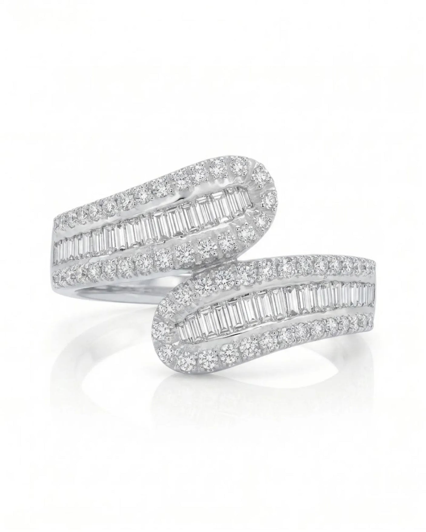 Baguette and Round Diamond Band in White Gold
