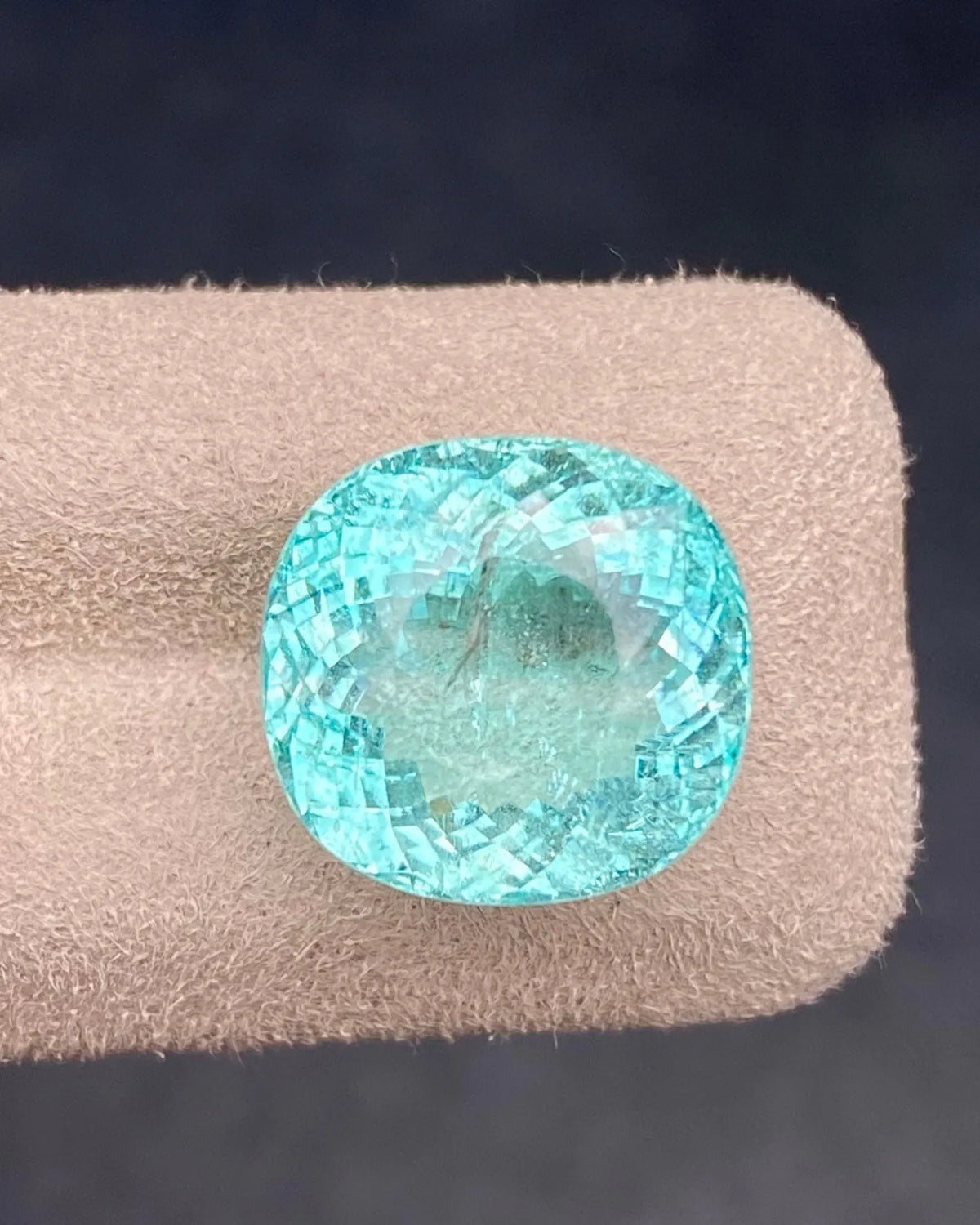 CGRL report for 10.45ct Natural Emerald showing Nigeria origin and insignificant clarity enhancement | SARATTI