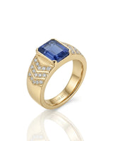 Valerian Tanzanite Diamond Ring
