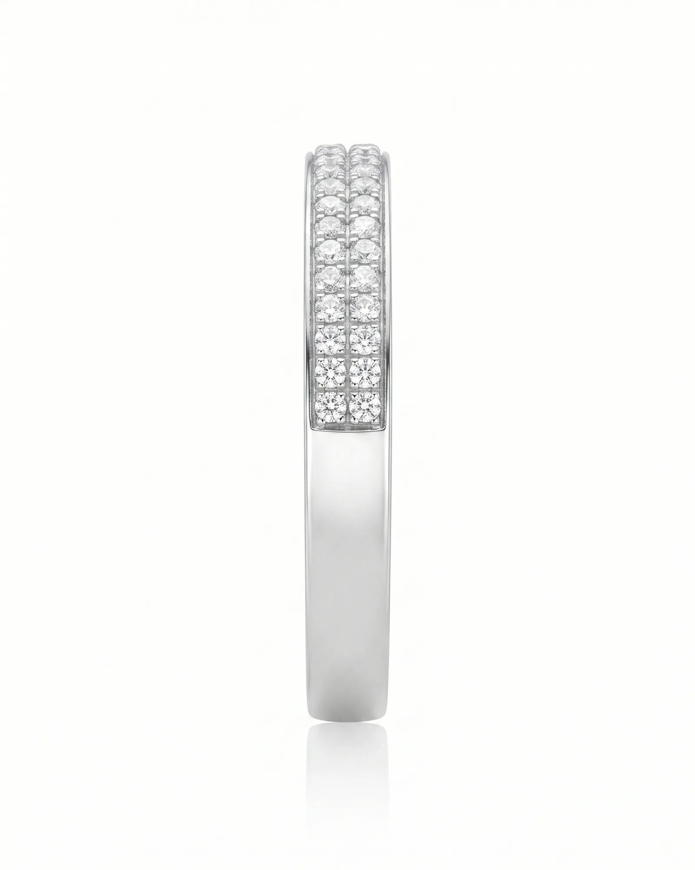 Diamond Infinity Band in Yellow Gold