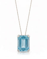AURELLE emerald cut Aquamarine solitaire necklace setting in white gold front view | SARATTI