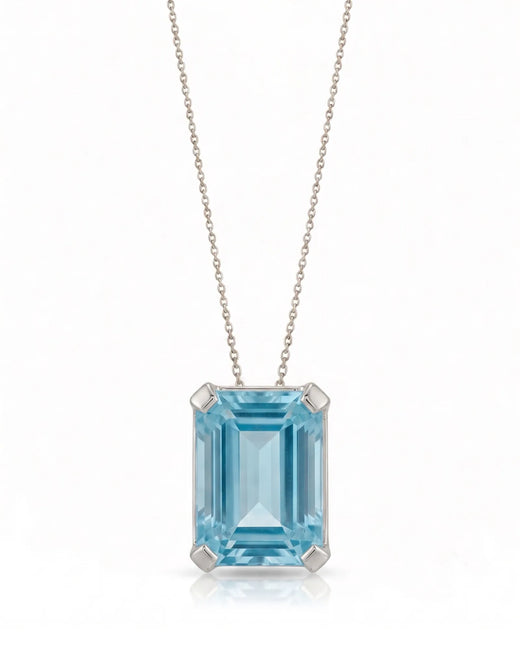 AURELLE emerald cut Aquamarine solitaire necklace setting in white gold front view | SARATTI