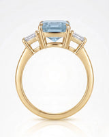18K Yellow Gold Natural Aquamarine engagement ring setting with emerald cut center profile | SARATTI
