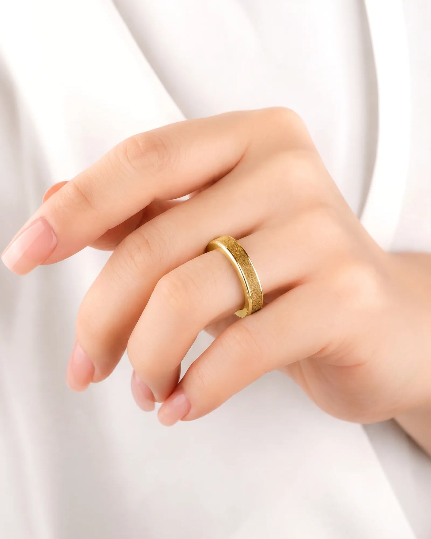 Women's Wenge Wood Ring in White Gold
