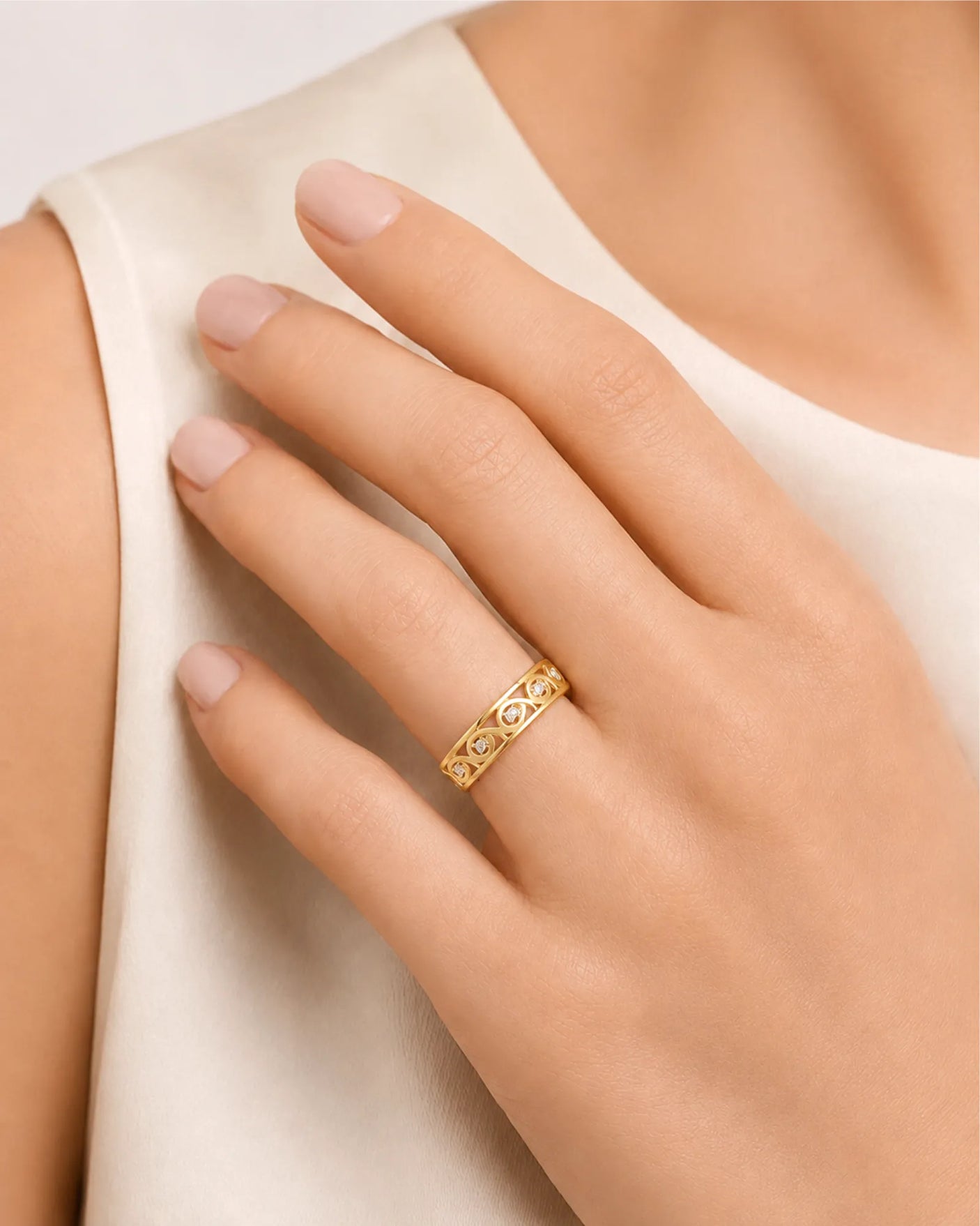 Art Nouveu Wedding Band with Diamonds Yellow Gold