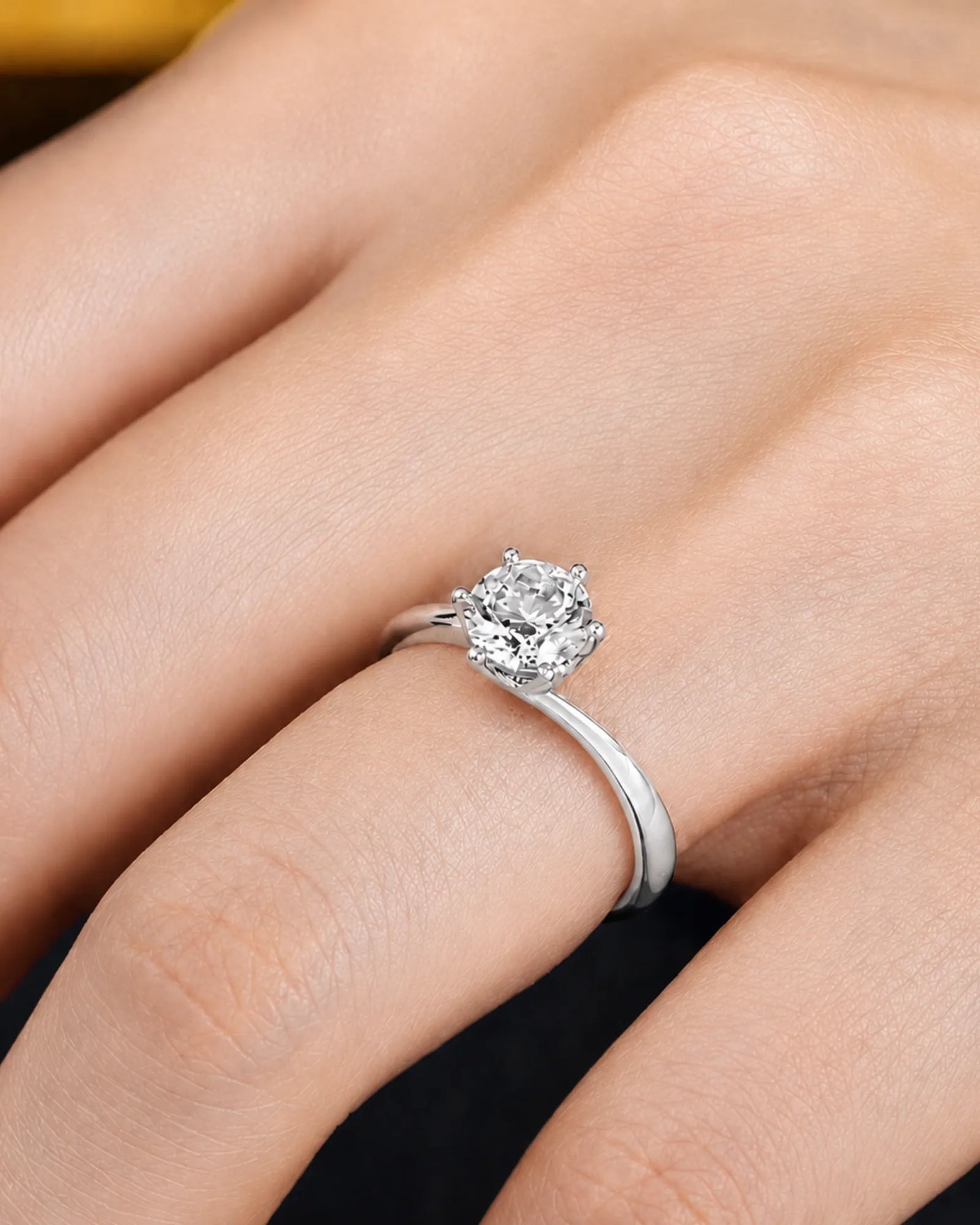 Kira – Lovely Crown Natural Round Diamond Solitaire Ring