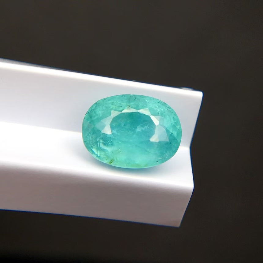 1.65-carat Oval Natural Paraiba Tourmaline | AIGS Certified