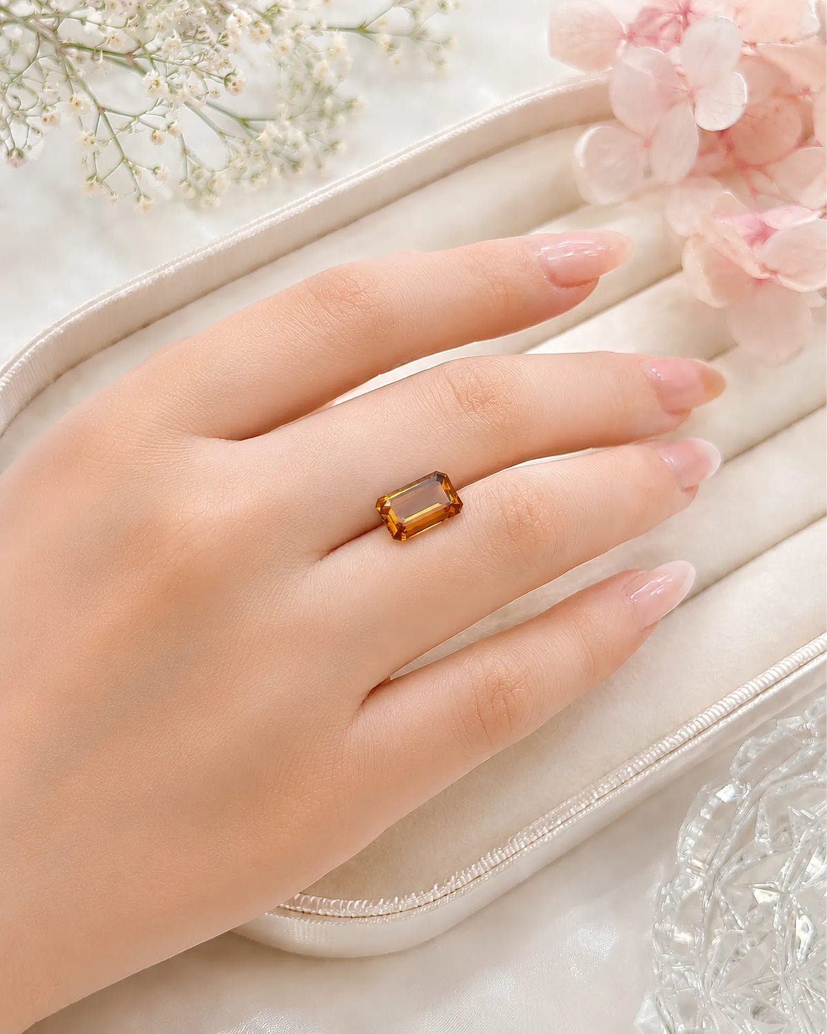 Actual stone image on model hand 14 × 8mm Natural Imperial Topaz alternate angle | SARATTI