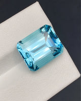 Angled view of 9.65ct Natural Santa Maria Aquamarine - SARATTI