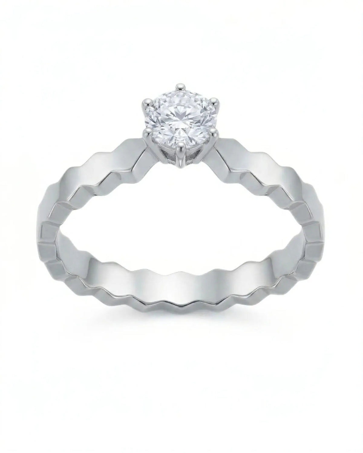 Anima Gemella natural diamond engagement ring side profile with six-prong crown in Platinum PT950 | SARATTI