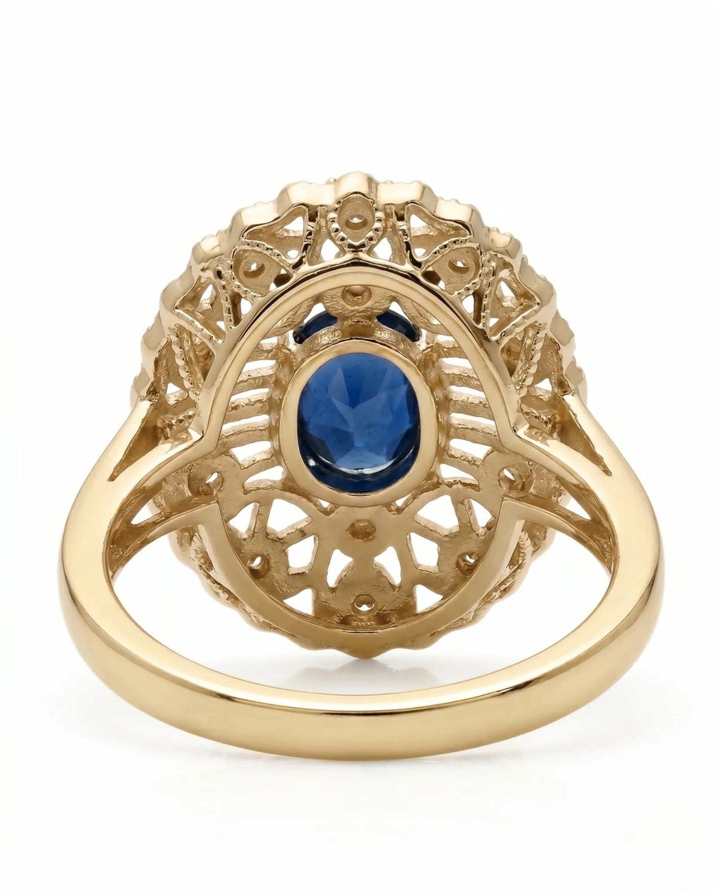 Antique sapphire diamond ring for meaningful gifting in warm 18K yellow gold | SARATTI