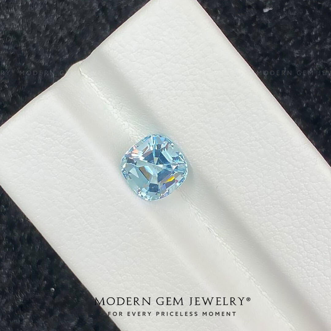 Genuine Cushion Cut Aquamarine | Modern Gem Jewelry | Saratti