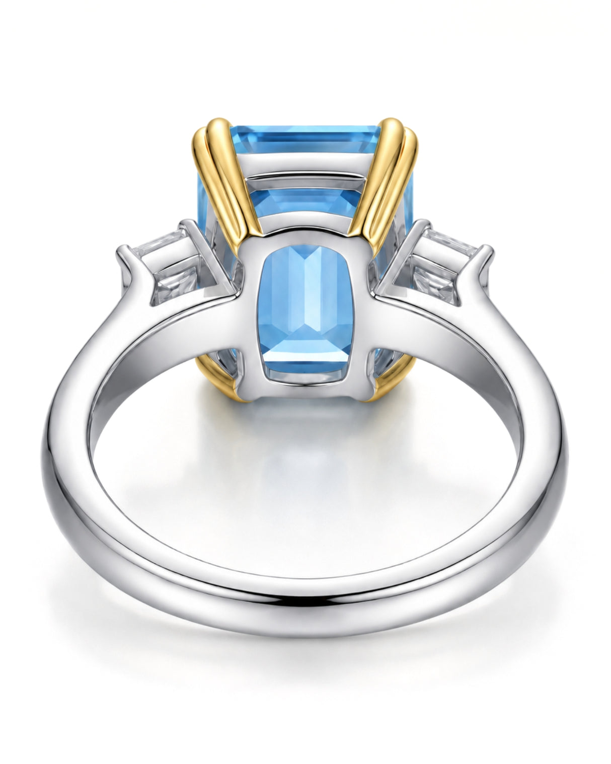 Trilune emerald-cut Aquamarine diamond three-stone ring setting in two-tone gold, setting detail | SARATTI