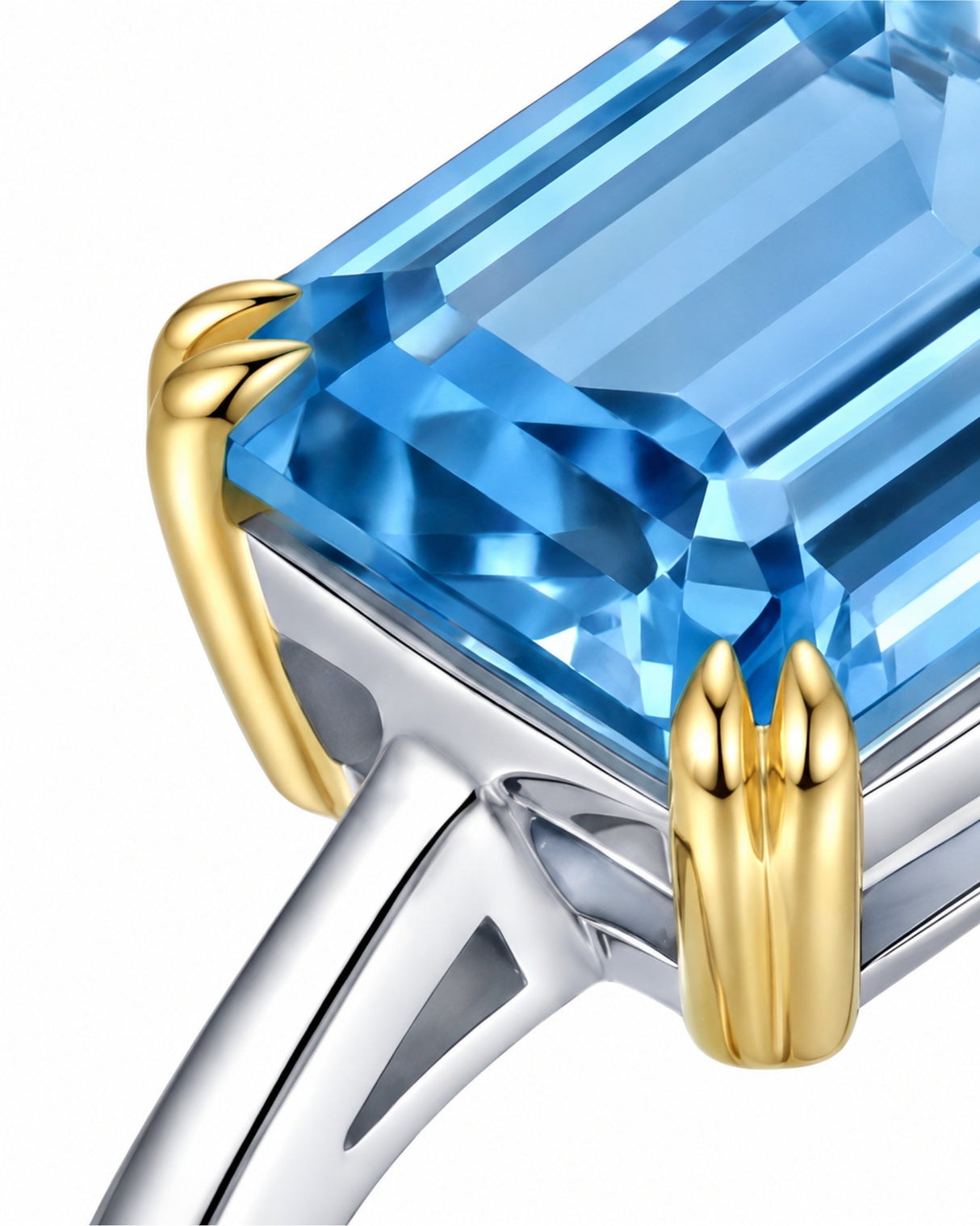 Trilune emerald-cut Aquamarine diamond three-stone ring setting in two-tone gold, 45-degree view | SARATTI
