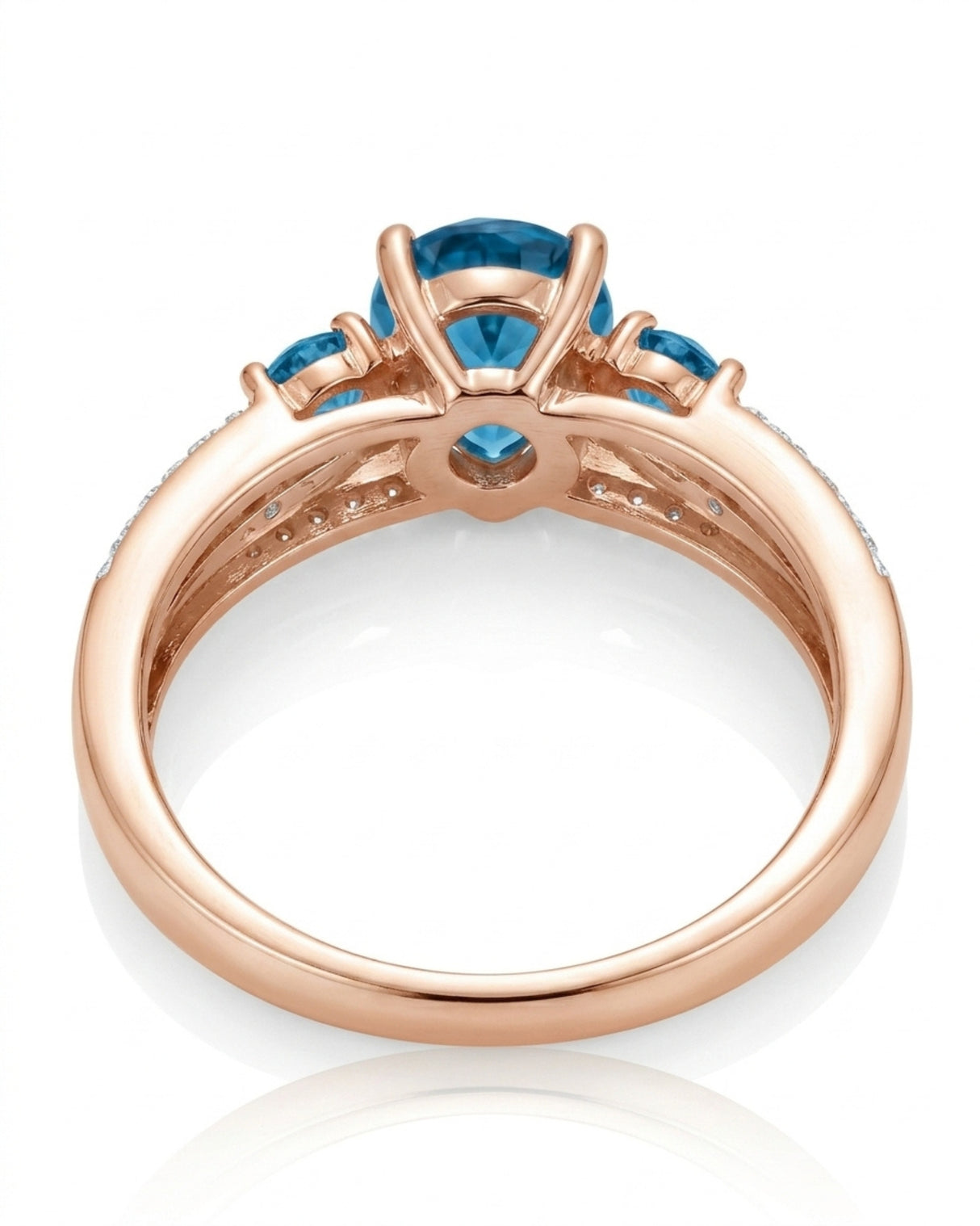 Aveline Vow pear-cut Aquamarine diamond split-shank ring setting in rose gold, side view | SARATTI