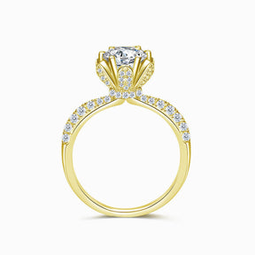 Yellow Gold Manto di Cristalli Dainty Diamond Engagement Ring | Saratti Diamonds 