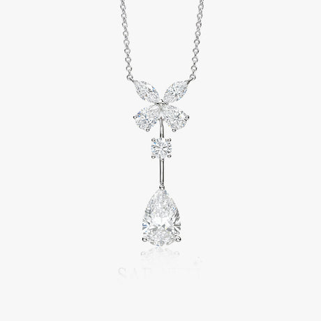 Petale de Lumière diamond pendant necklace in platinum | SARATTI