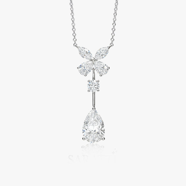 Petale de Lumière diamond pendant necklace in platinum | SARATTI