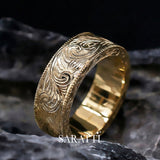 Two Tone mens wedding band worn on hand in 18K yellow gold | SARATTI