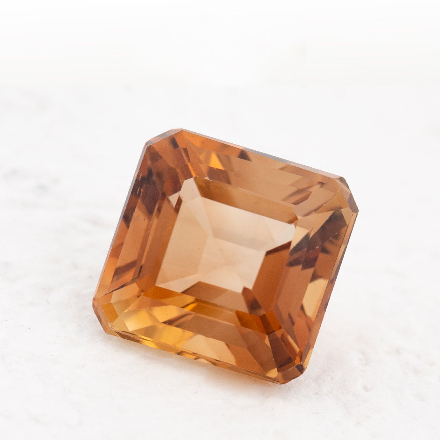 Asscher Imperial Topaz gemstone champagne hue 9.05ct | SARATTI