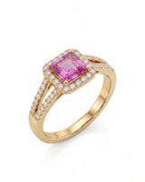 Asscher cut purple sapphire ring with diamond halo and split shank in 18K yellow gold | SARATTI