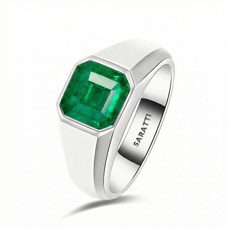 Aurelius Emerald Signet Ring in sterling silver | SARATTI