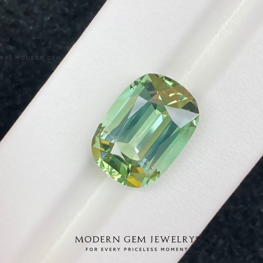 2.50 Carat, Natural top Tourmaline Faceted Oval Shape Gemstone, Green Tourmaline, Tourmaline Loose Gemstone, Gemstone For Jewelry, 7.80x8.60mm