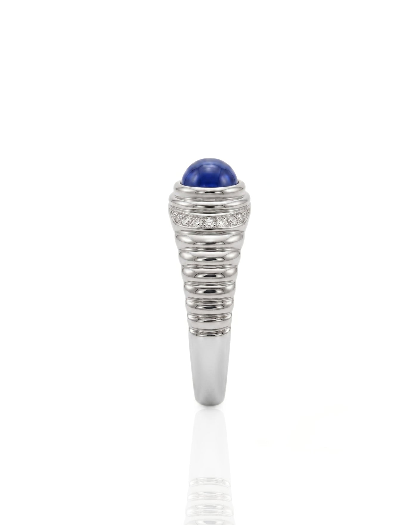 Blue sapphire and diamond birthstone ring with modern texture in 18K white gold | SARATTI