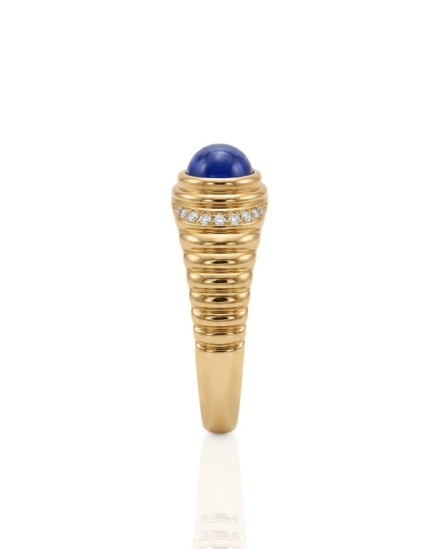 Blue sapphire and diamond birthstone ring with modern texture in 18K yellow gold | SARATTI