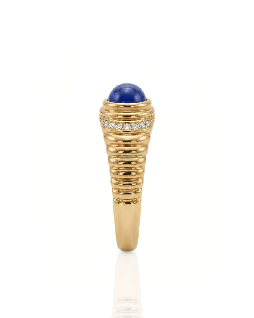 Blue sapphire and diamond birthstone ring with modern texture in 18K yellow gold | SARATTI