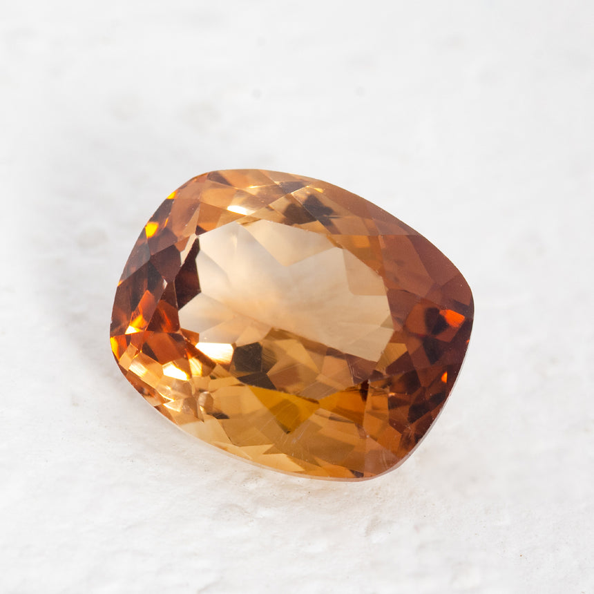 Brazilian Imperial Topaz cushion cut champagne gemstone | SARATTI