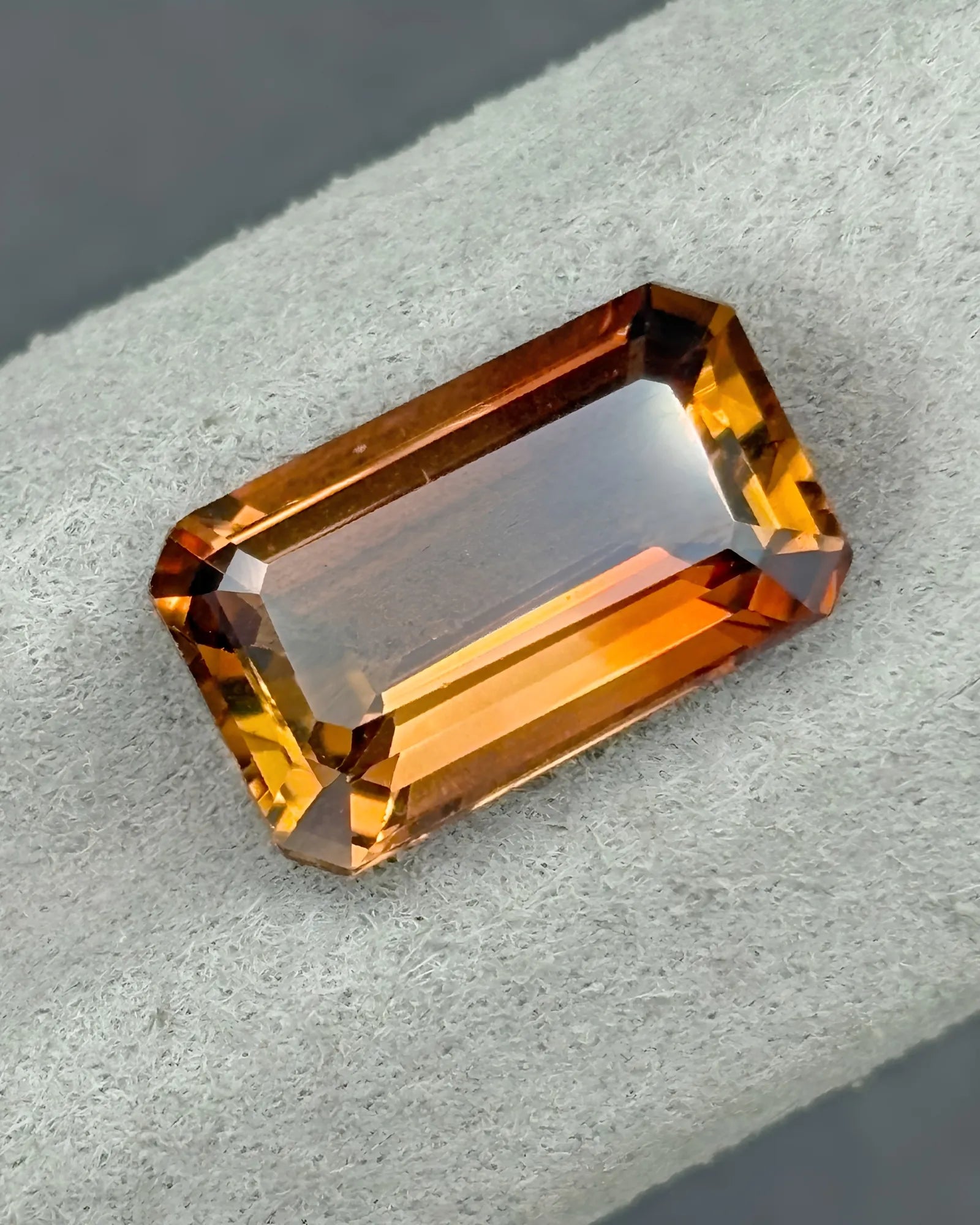 Brazilian Imperial Topaz rectangular emerald-cut front view | SARATTI