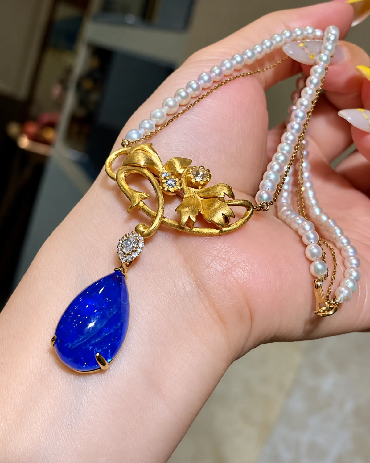 CELÉSTE Tanzanite Pearl Cascade Necklace | SARATTI