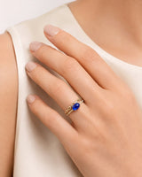 Cabochon sapphire chain duo ring with round diamond accents in 18K yellow gold | SARATTI