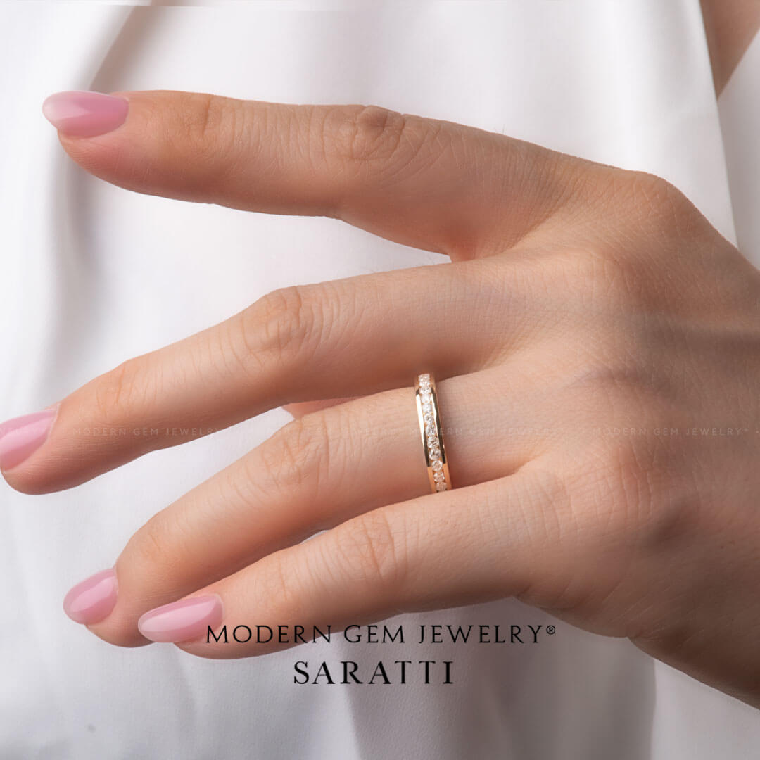 Female Diamond Eternity Band on Female Finger Close Up Shot | Modern Gem Jewelry  | Saratti 