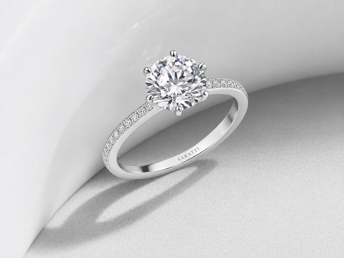 Round brilliant diamond detail captured for editorial presentation | SARATTI