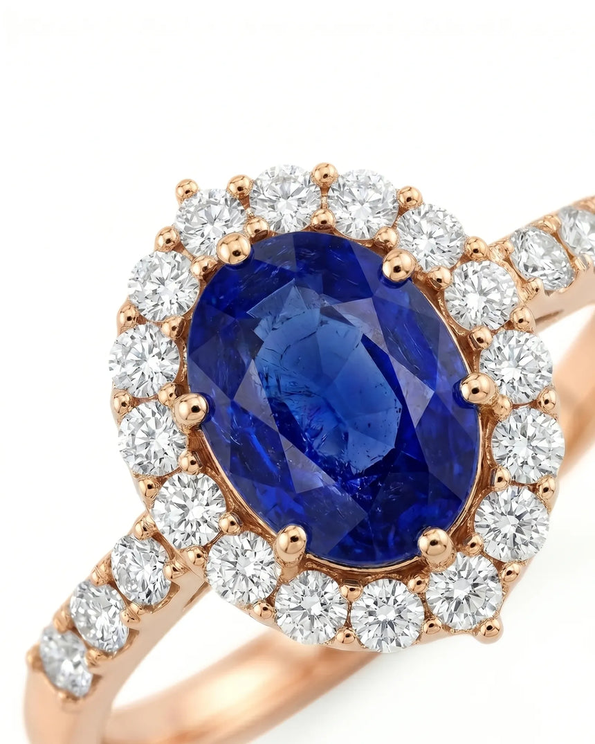 Classic diamond halo sapphire ring with pavé band in 18K rose gold | SARATTI
