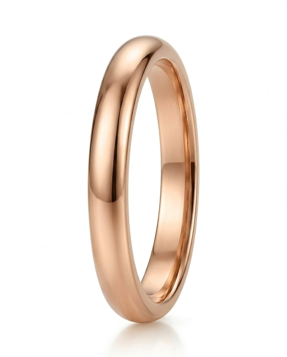 Classic domed wedding band in 18K Rose Gold | SARATTI