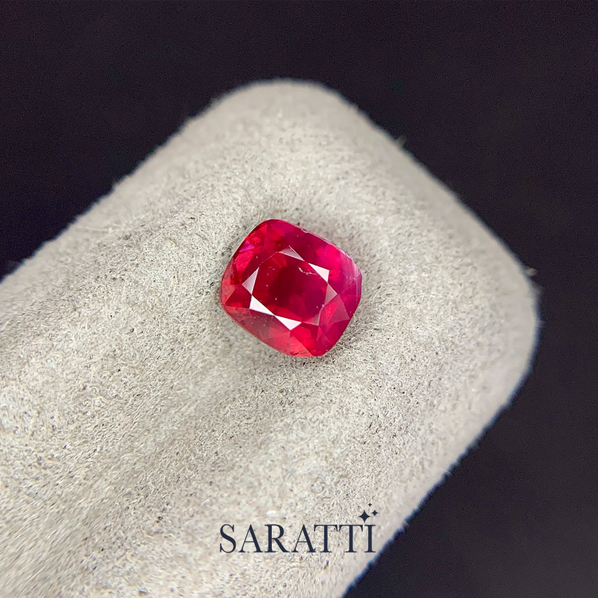 Close-up of 1.49 carat unheated ruby vivid red tone | SARATTI  