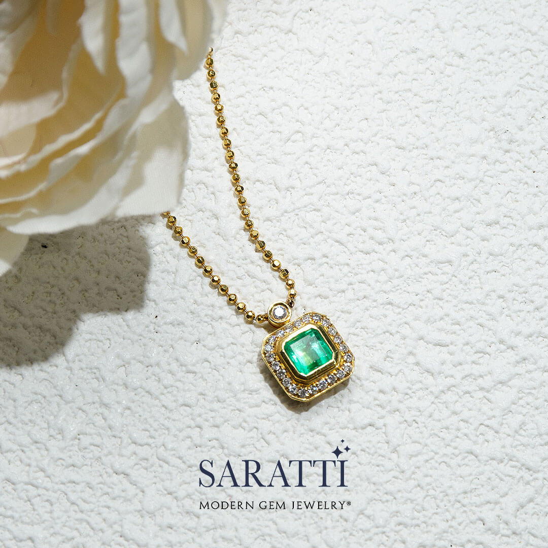 Natural Emerald Yellow Gold Exquise Pendant Necklace for Women | Saratti Jewelry