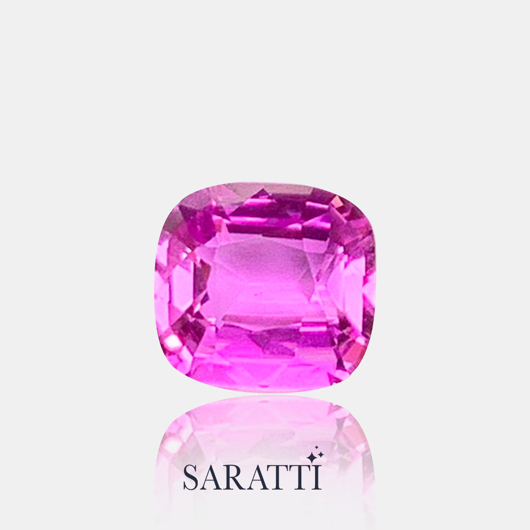 Cushion Cut Natural Sapphire 5.97 × 5.54 mm | SARATTI  
